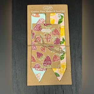 Mud Pie Strawberry Ceramic Plant Soil Marker & Seed Packet Set